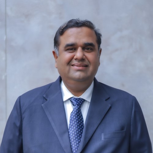 Dr. MANIKANDAN M A